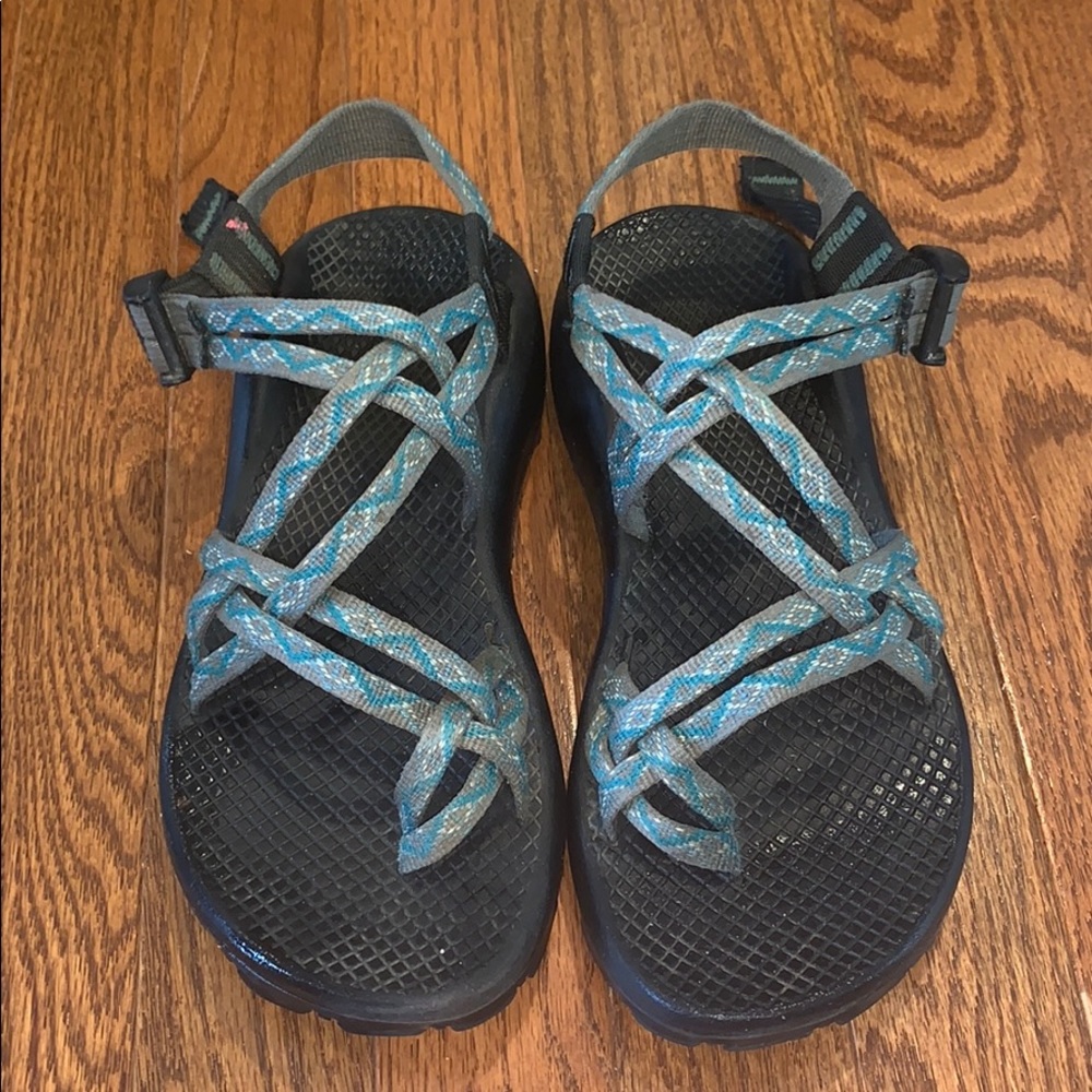 Teal Chaco double strap women’s hiking sandals